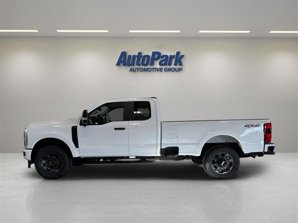2026 Ford F-350 XL photo 3