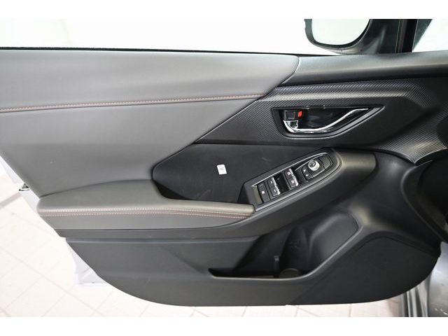 2025 Subaru Crosstrek Limited photo 18