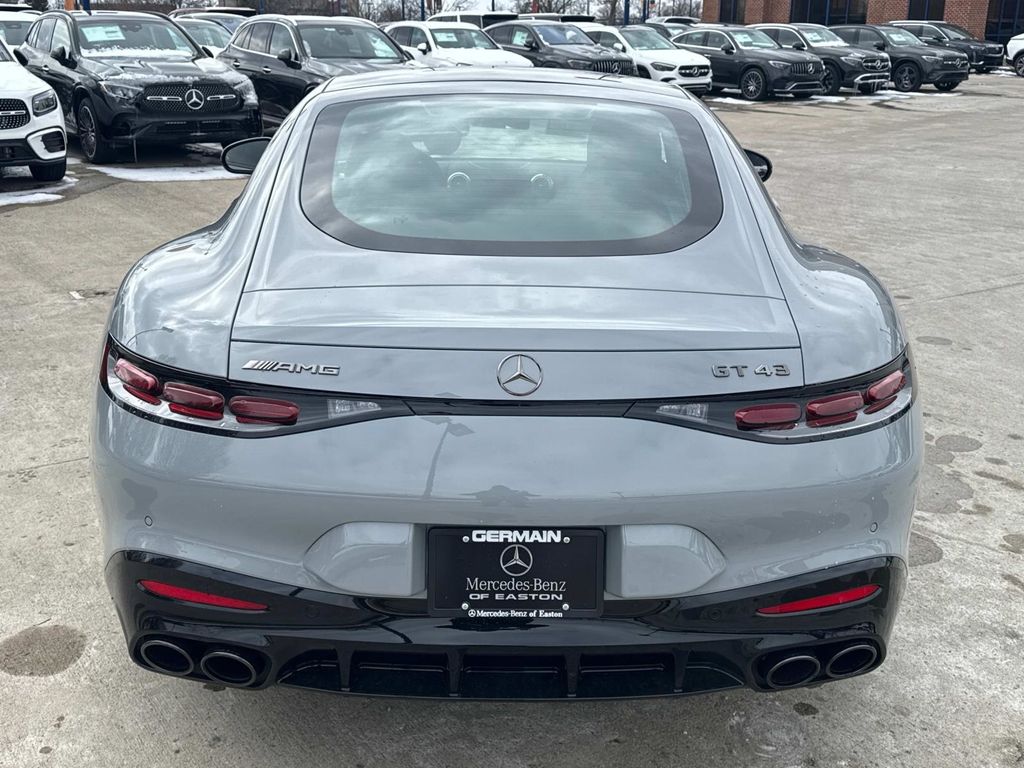 2025 Mercedes Benz AMG GT photo 4