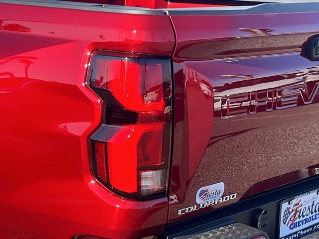 2026 Chevrolet Colorado LT photo 9