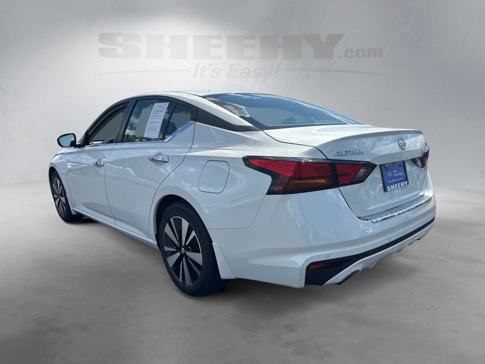 2021 Nissan Altima 2.5 SV photo 12