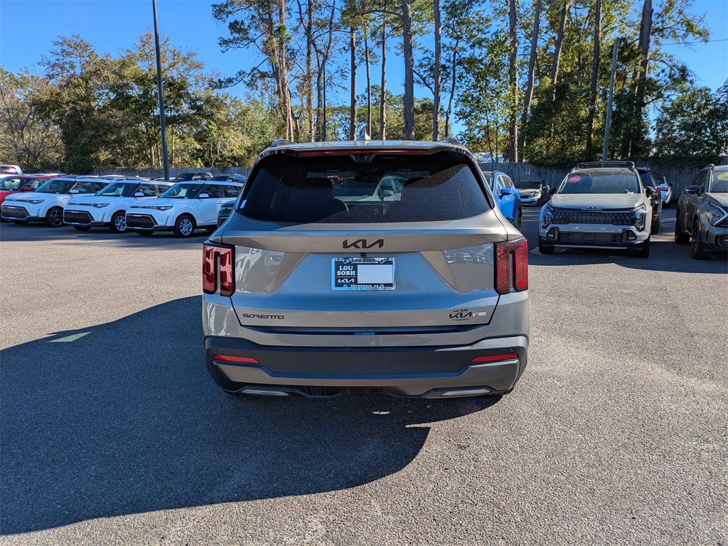 2026 Kia Sorento Hybrid photo 4
