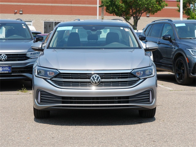 Certified 2024 Volkswagen Jetta SEL with VIN 3VWGM7BU2RM053401 for sale in Inver Grove Heights, Minnesota