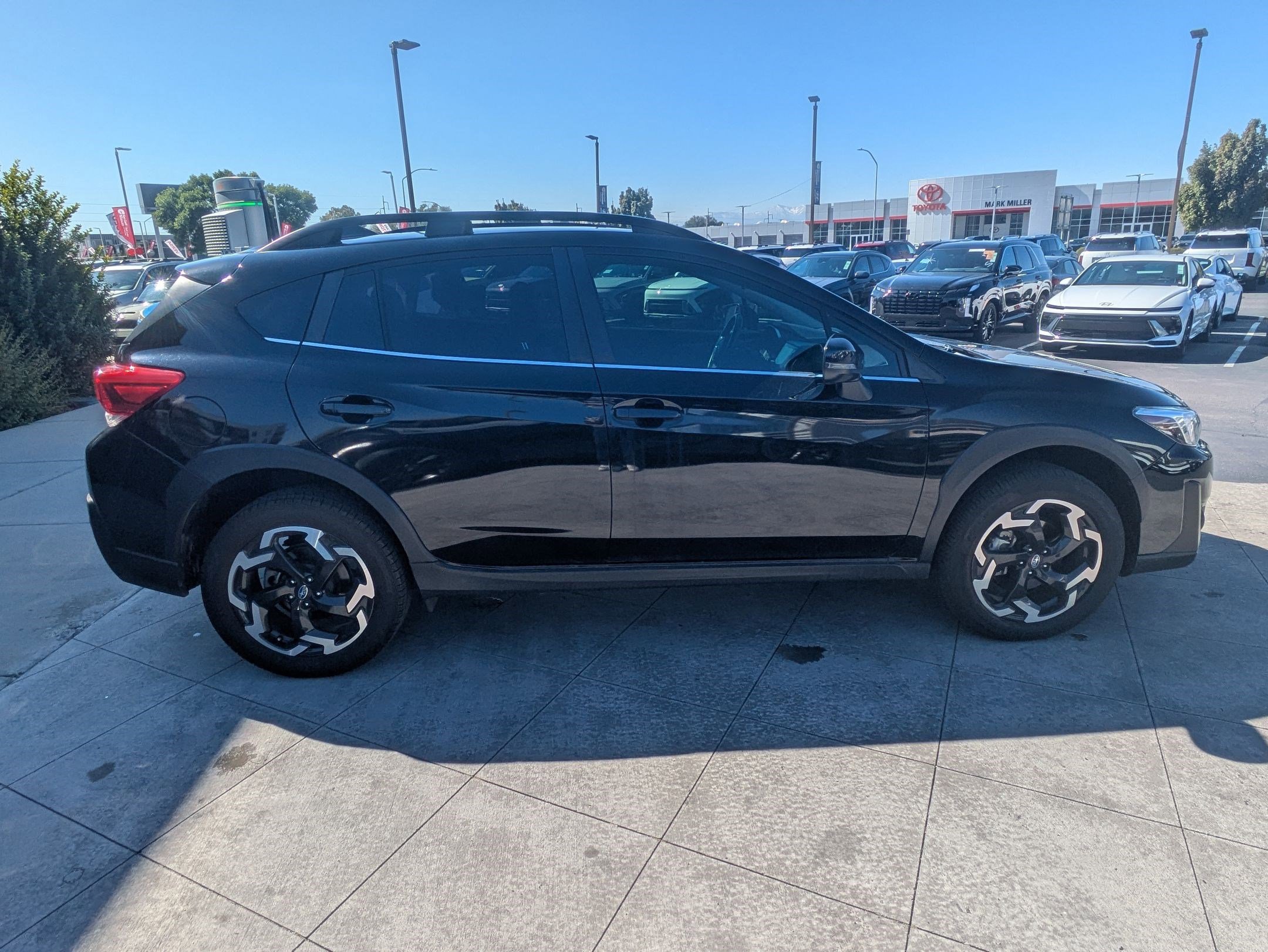 2021 Subaru Crosstrek Limited photo 2