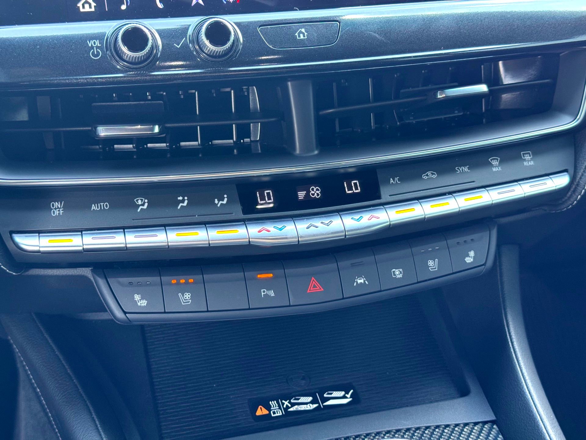 2024 Cadillac CT5 V photo 38
