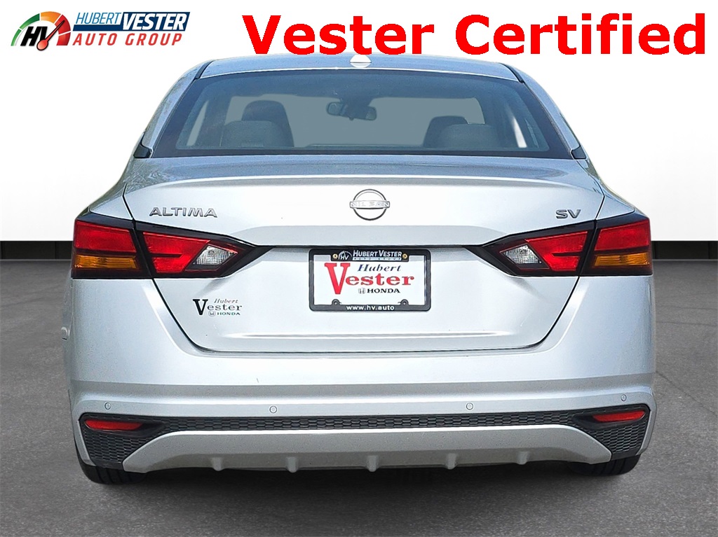 2023 Nissan Altima 2.5 SV photo 6