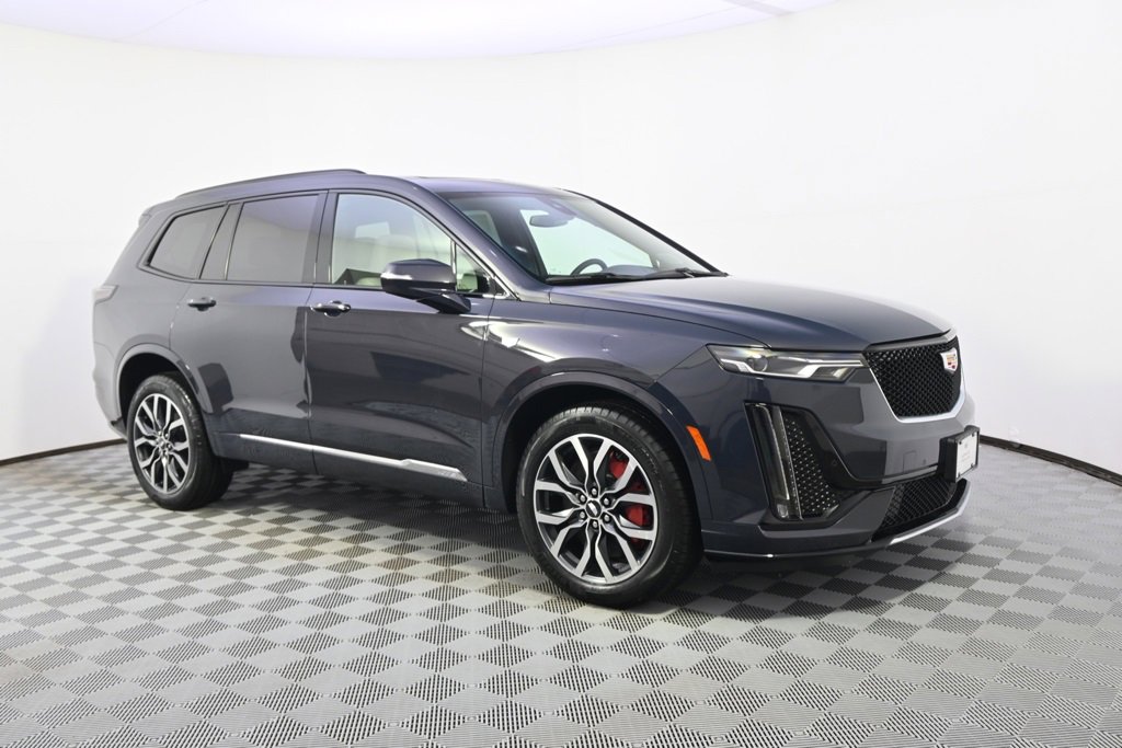 2025 Cadillac XT6 Sport photo 8