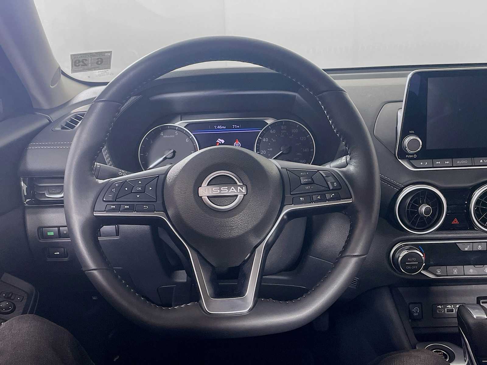 2024 Nissan Sentra SV photo 9
