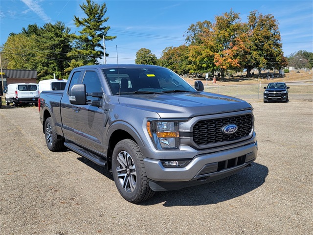2023 Ford F-150 XL photo 3