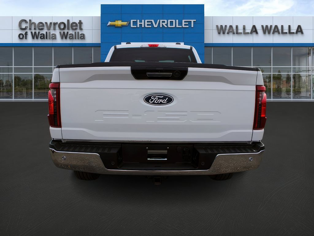 2024 Ford F-150 XLT photo 4