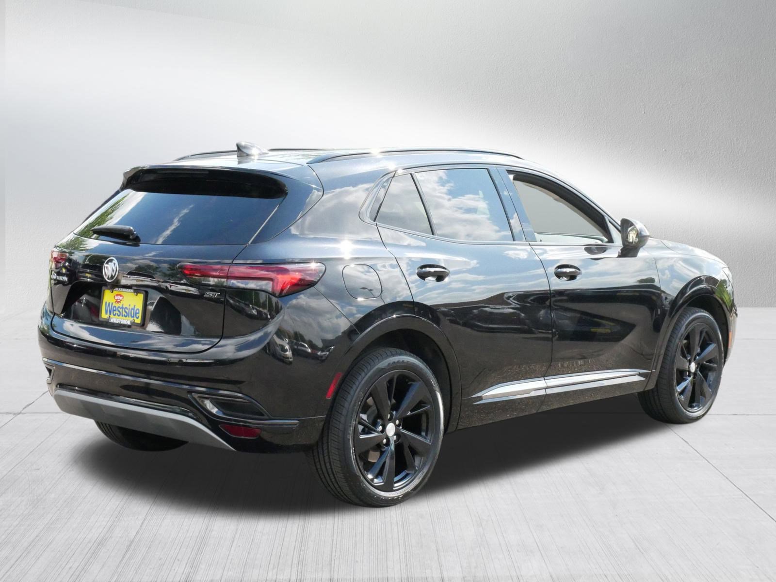 2021 Buick Envision Essence photo 7