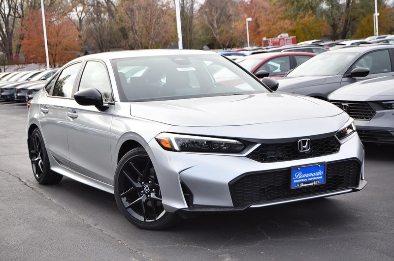 2026 Honda Civic Sport Hybrid photo 2