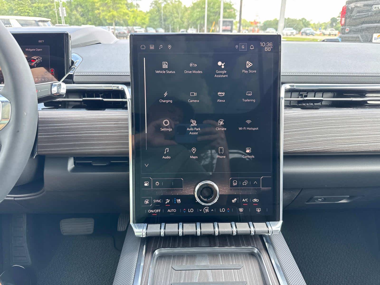 2025 Gmc Sierra EV Denali photo 17