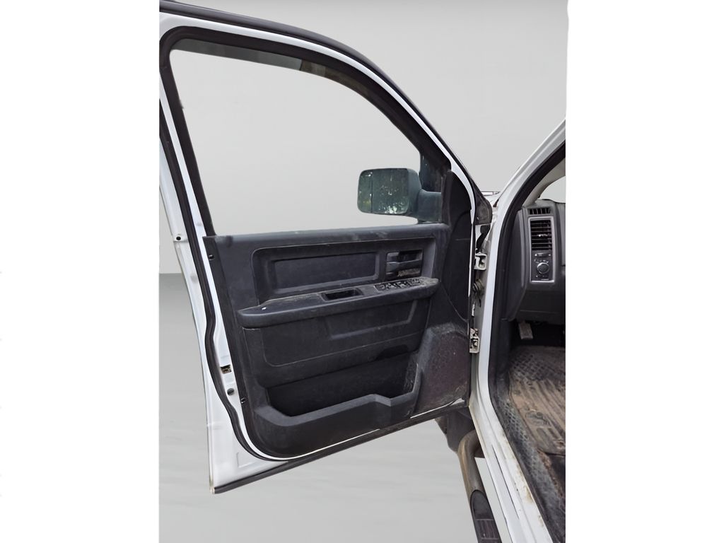 2014 Ram 2500 Tradesman photo 6