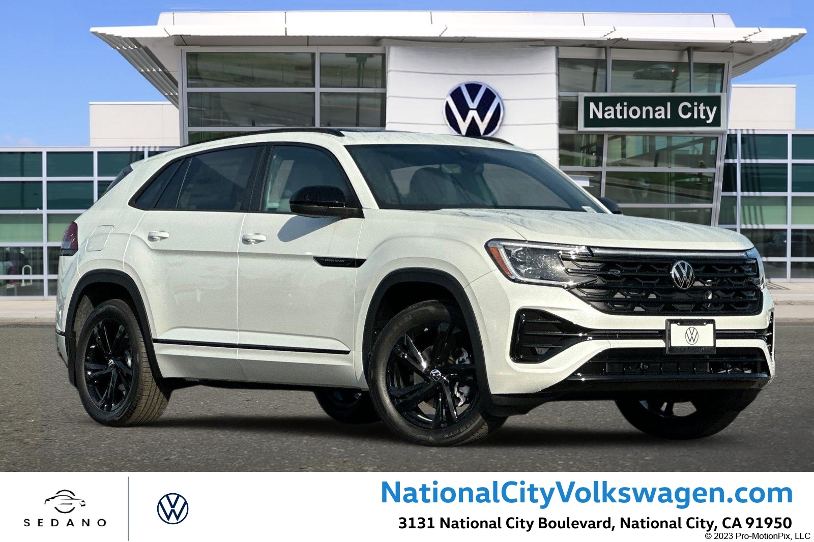 2026 Volkswagen Atlas Cross Sport SEL R-LINE's photo