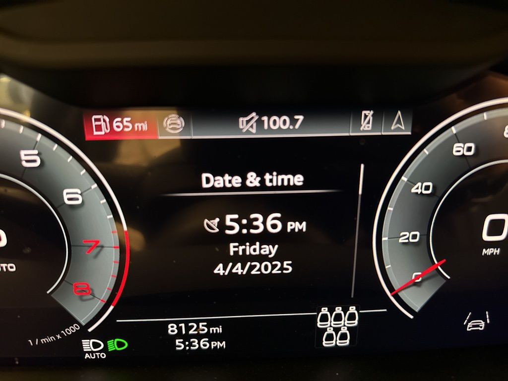 2025 Audi Q7 45 Premium Plus photo 20