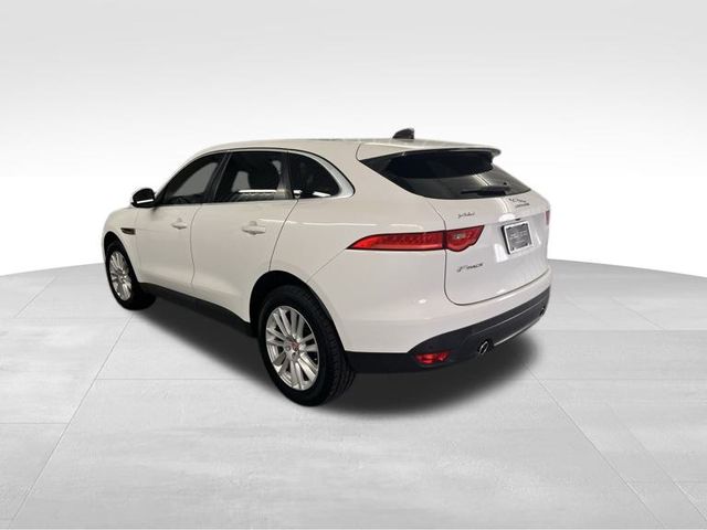 2020 Jaguar F-PACE Prestige photo 6