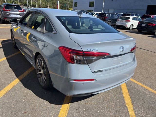 2022 Honda Civic Touring photo 7