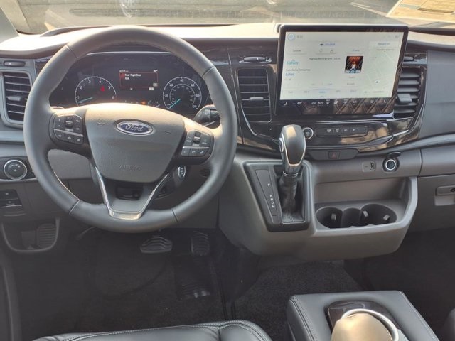2024 Ford Transit photo 4