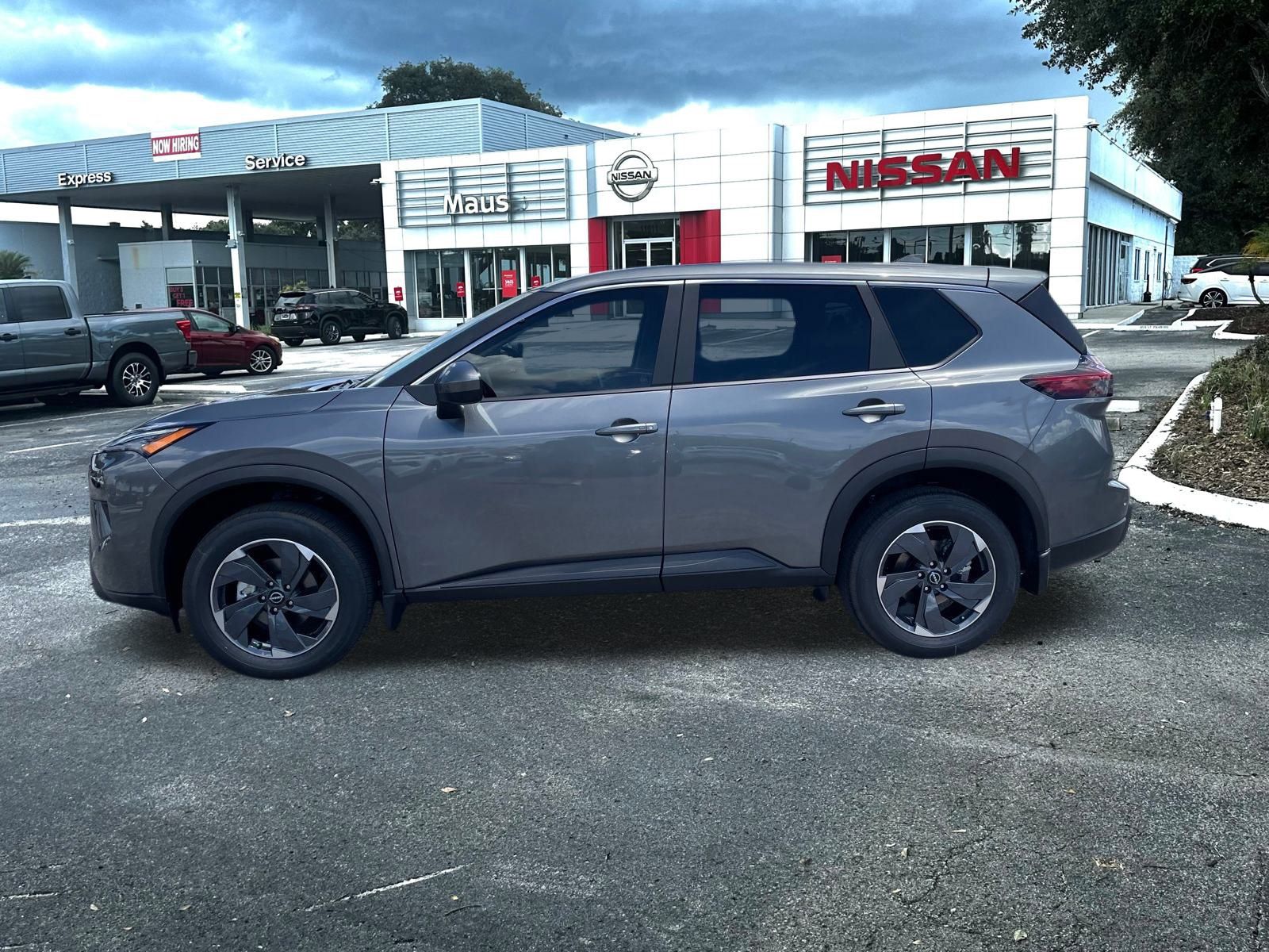 2026 Nissan Rogue SV photo 4