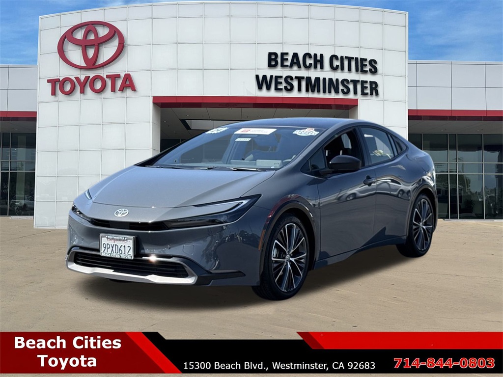 2024 Toyota Prius XLE photo 5