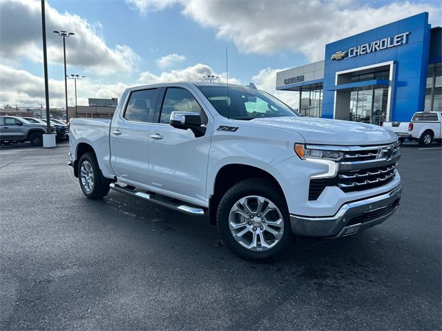 2026 Chevrolet Silverado 1500 LTZ photo 2