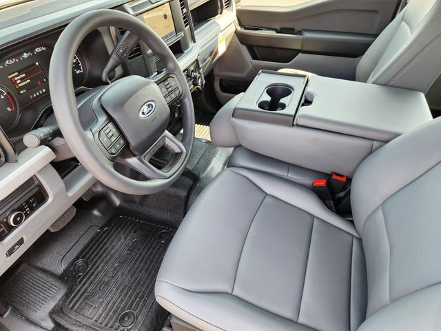 2026 Ford F-350 XL photo 11