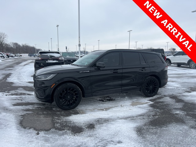 2025 Lincoln Aviator Reserve's photo