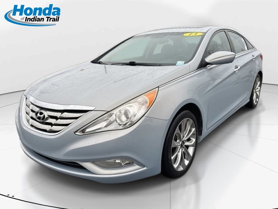 2013 Hyundai Sonata SE's photo