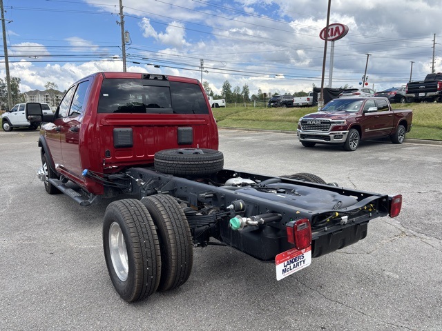 2026 Ram 3500 Big Horn photo 4