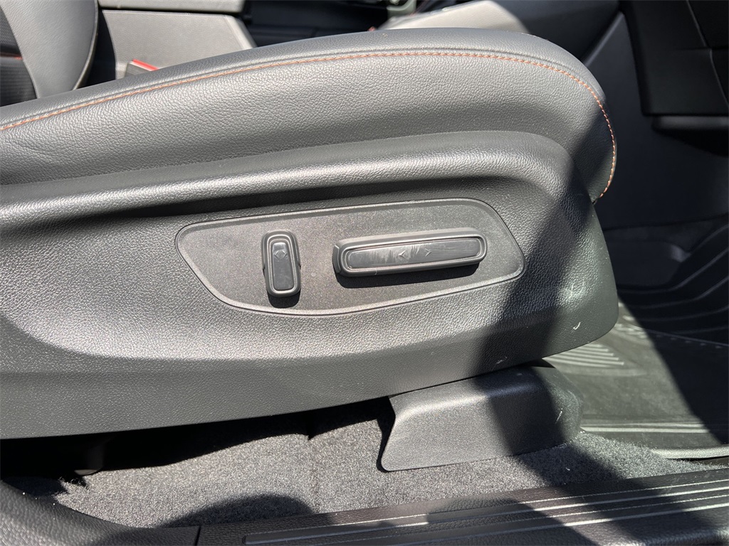 2024 Honda CR-V Hybrid Sport Touring photo 17