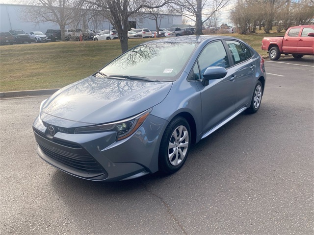 2023 Toyota Corolla LE's photo