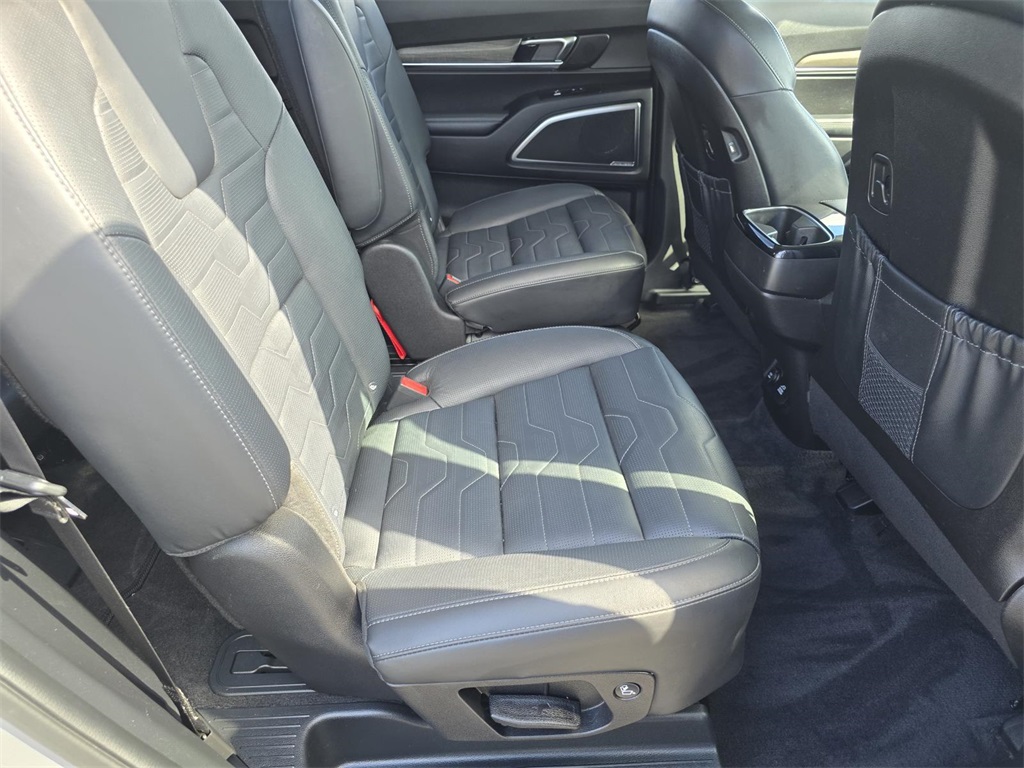 2022 Kia Telluride SX photo 18