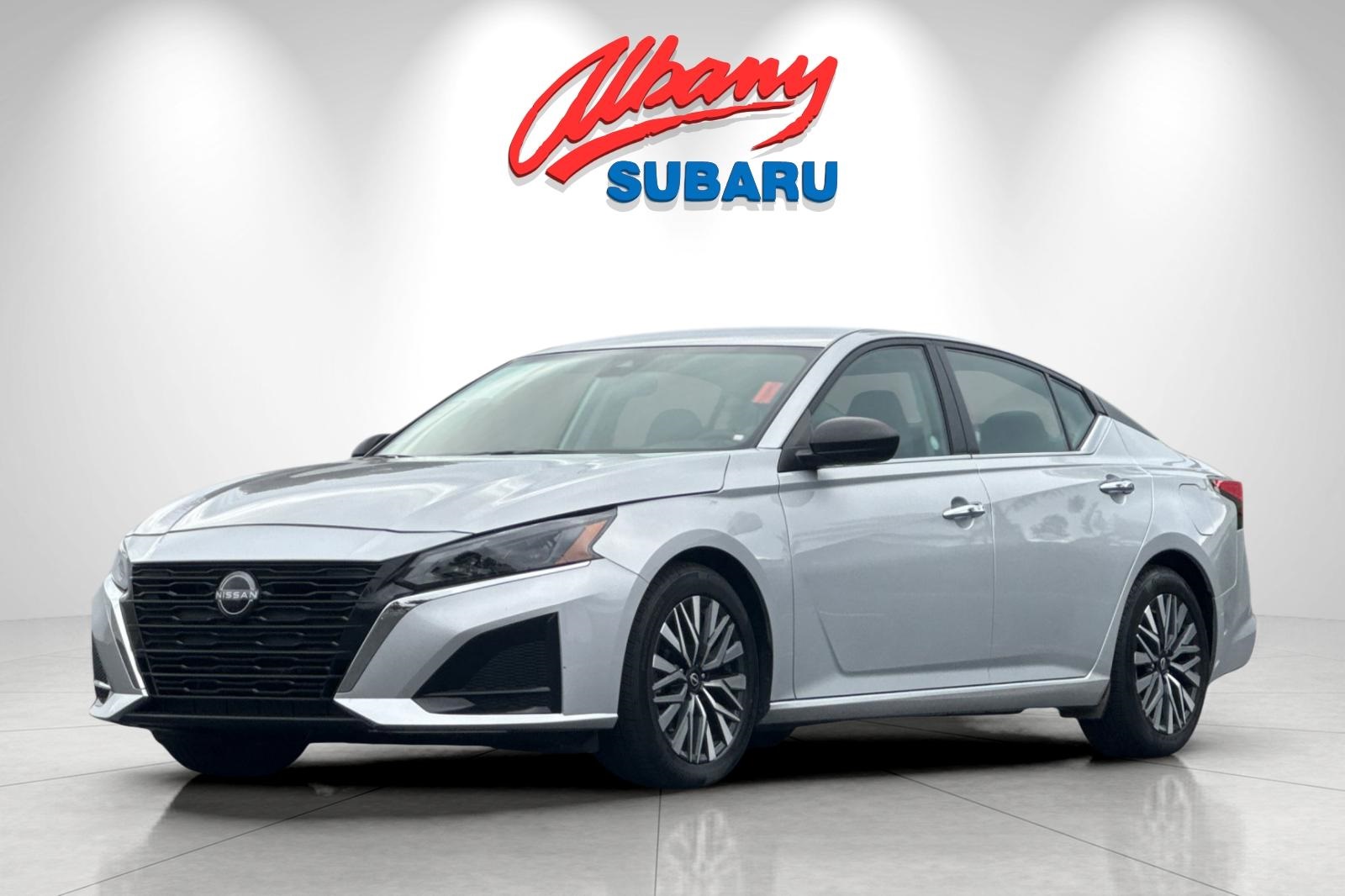 2024 Nissan Altima 2.5 SV photo 8