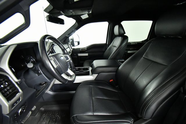 2022 Ford F-250 Lariat photo 4