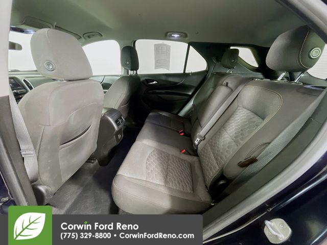 2020 Chevrolet Equinox LT photo 21