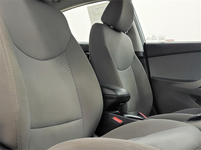 2016 Hyundai Elantra SE photo 16
