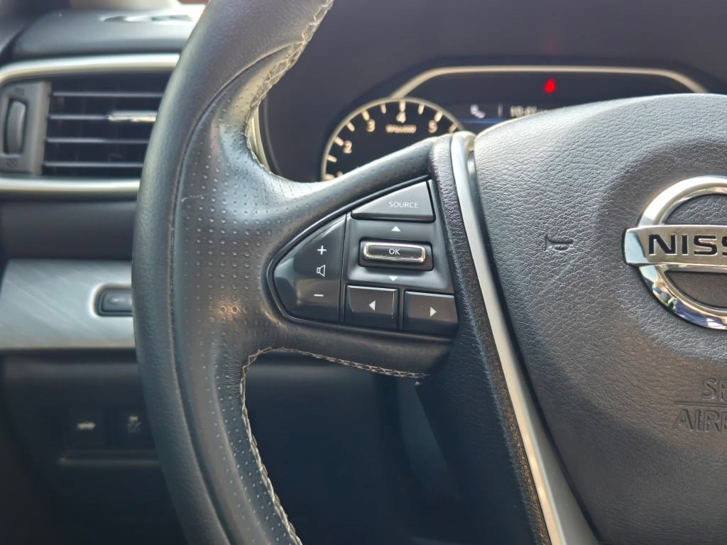 2017 Nissan Maxima SL photo 32