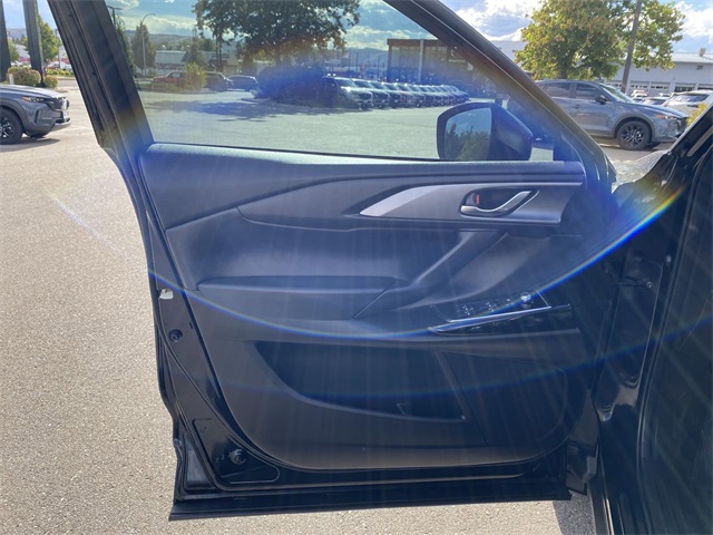2023 Mazda CX-9 Touring photo 3