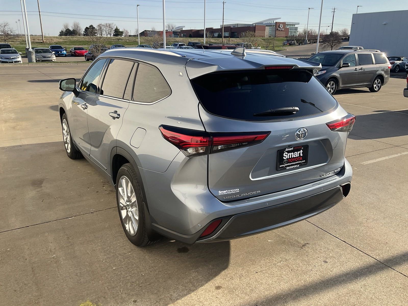 Certified Pre-Owned 2021 Toyota Highlander Limited in Davenport # ...