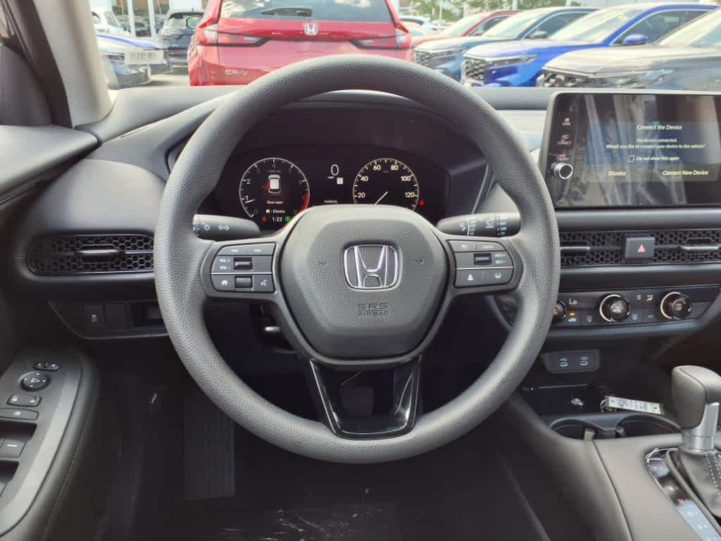 2026 Honda HR-V LX photo 3