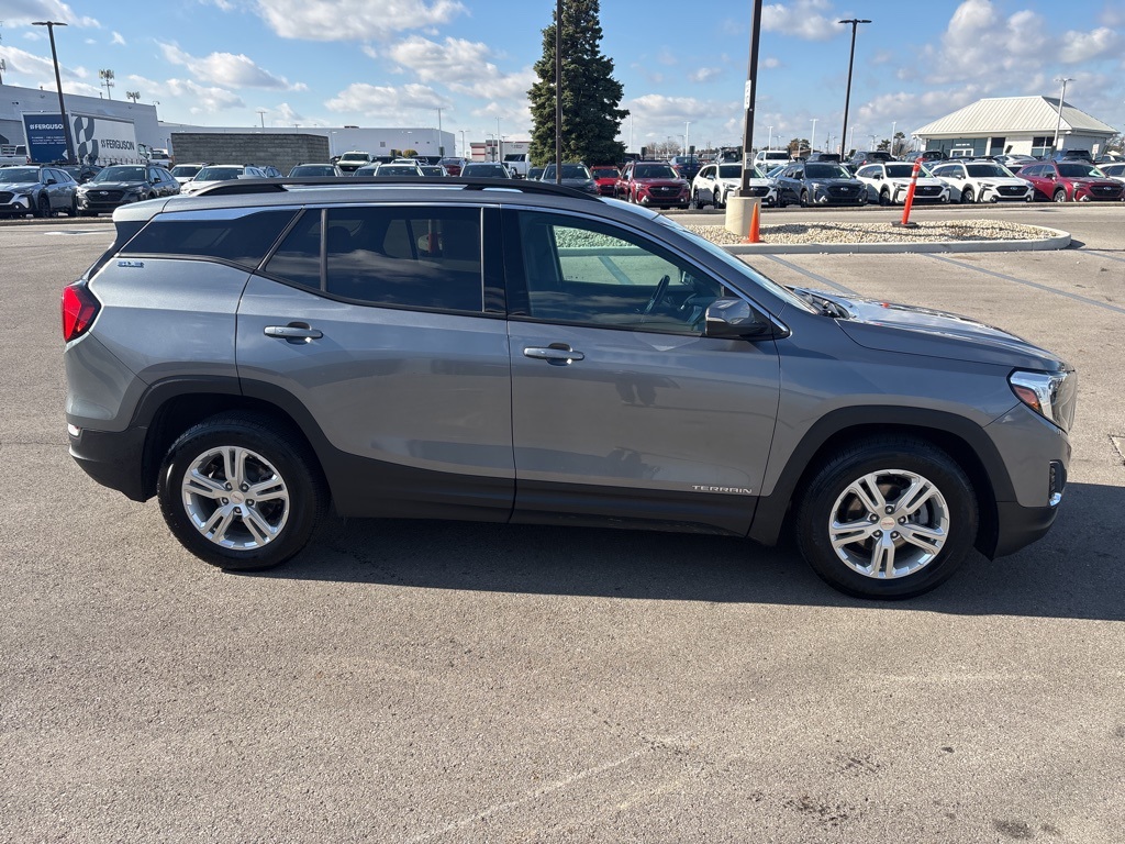 2019 Gmc Terrain SLE photo 2