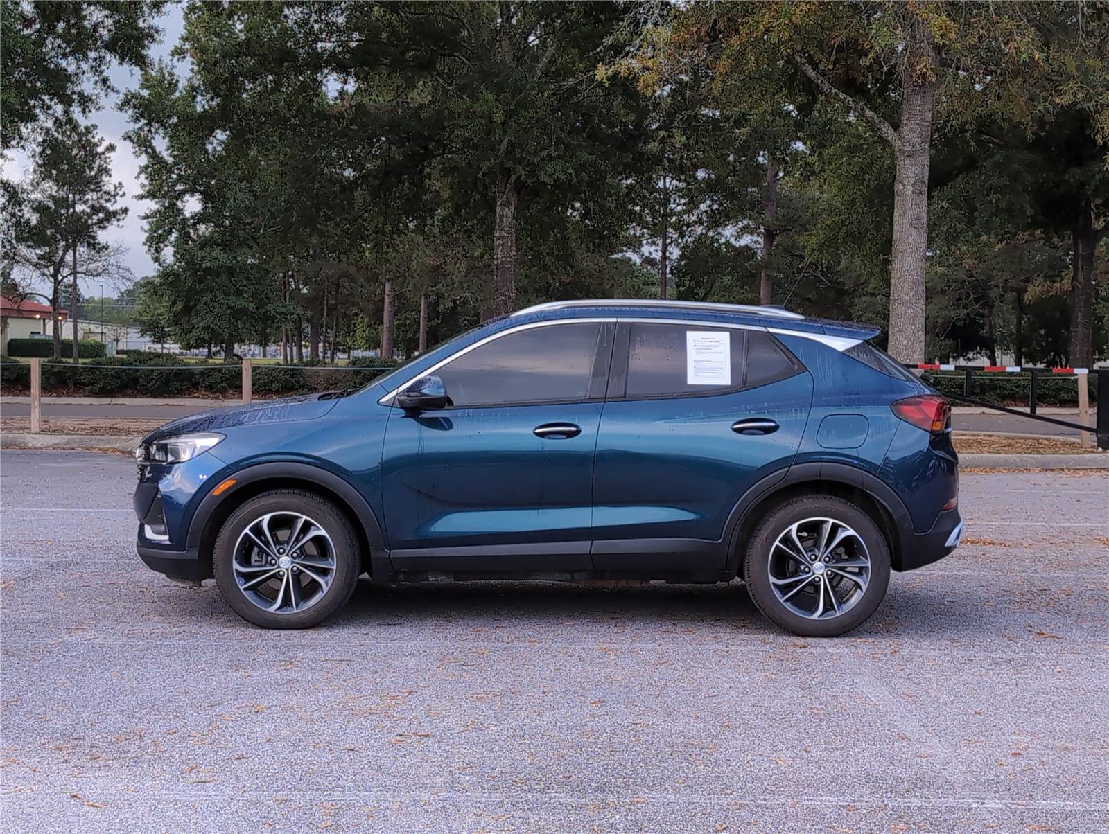 2021 Buick Encore GX Select photo 2