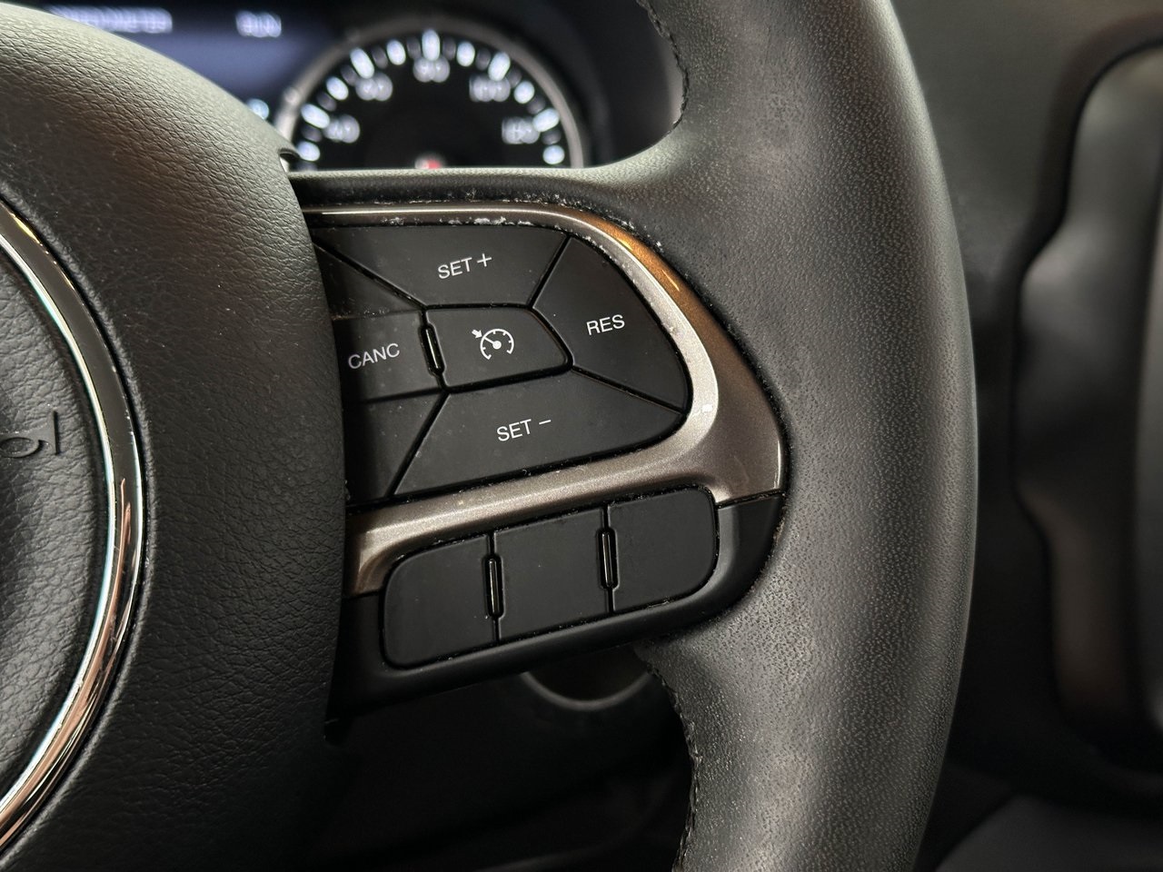 2022 Jeep Renegade Latitude photo 26