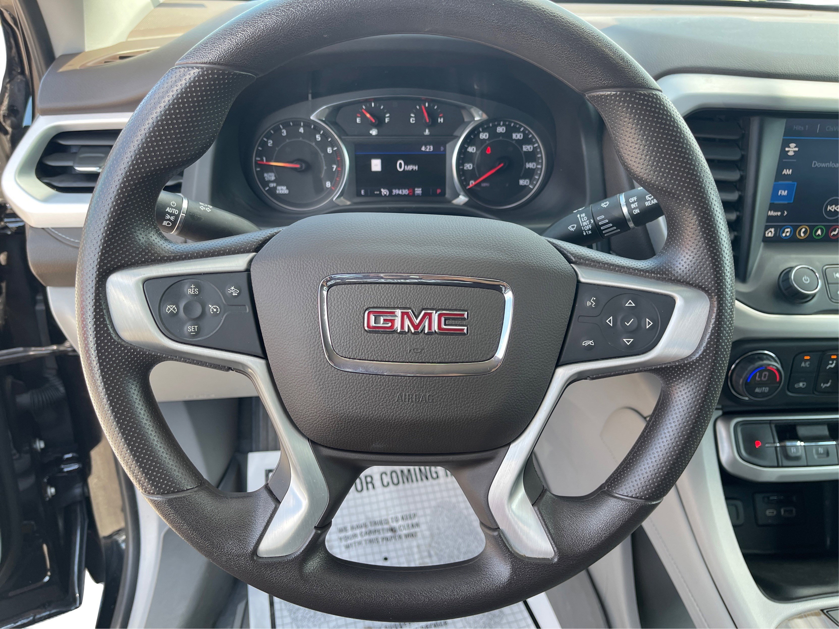 2023 Gmc Acadia SLE photo 14