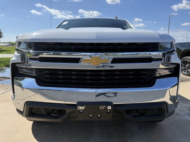 2020 Chevrolet Silverado 1500 LT photo 2