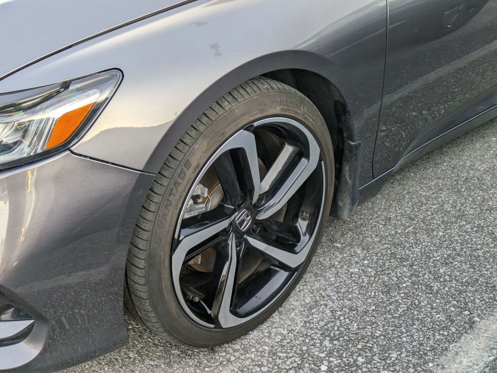 2020 Honda Accord Sport photo 4