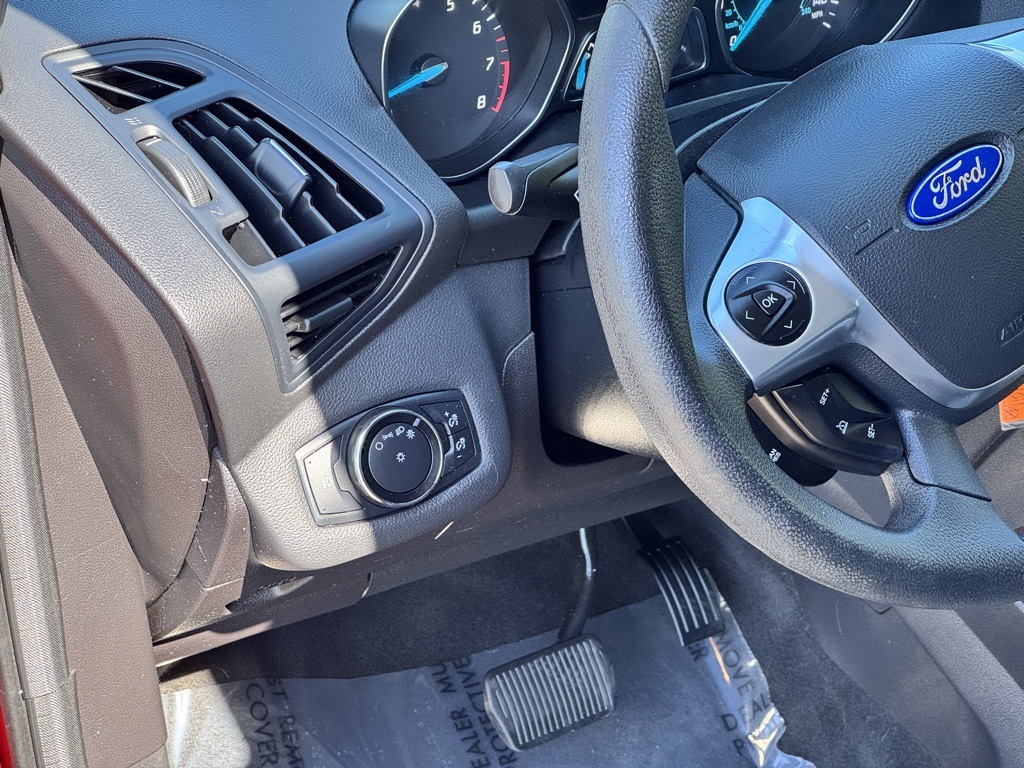 2014 Ford Escape SE photo 17