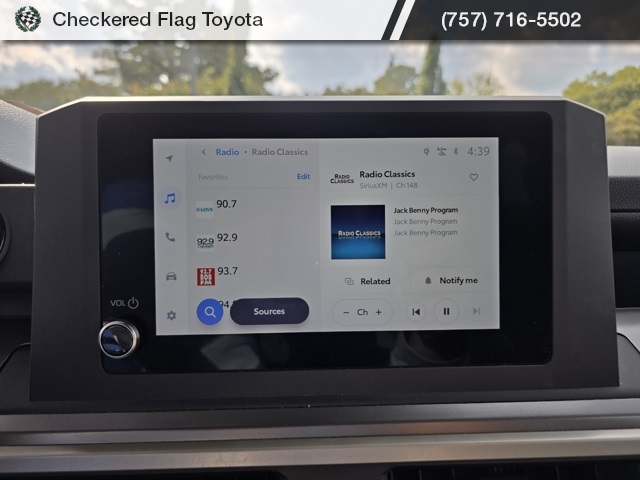 2024 Toyota Tacoma SR5 photo 14
