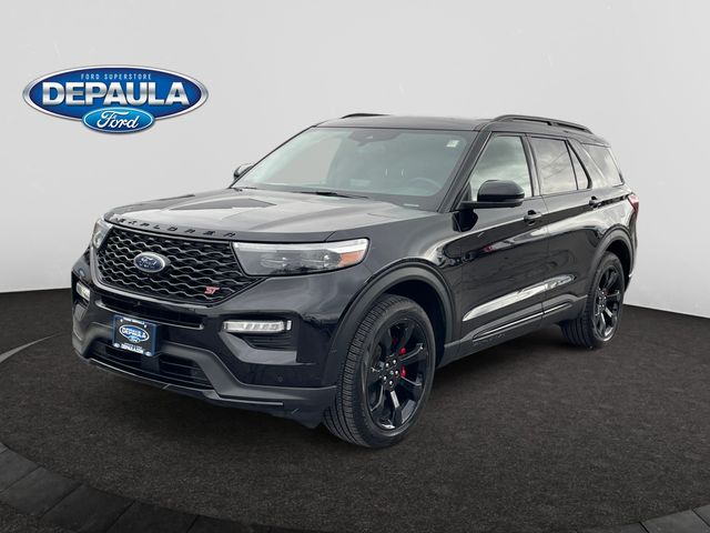 2022 Ford Explorer ST's photo